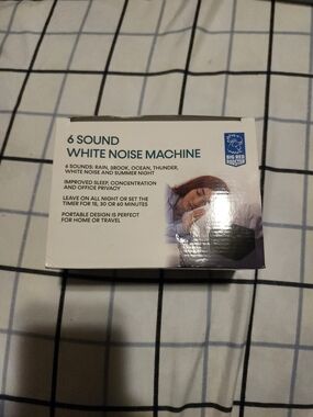 White Noise Machine - 6 Sound (White)